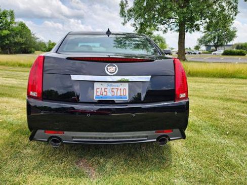 Used 2009 Cadillac CTS V RWD image 9