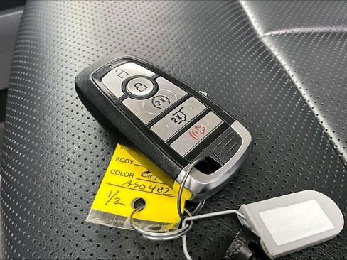 Certified 2022 Ford Expedition Max XLT AWD/4WD image 11