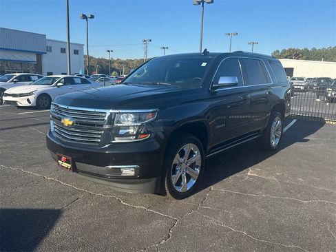 Used 2019 Chevrolet Tahoe Premier image 2