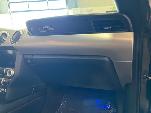 Used 2020 Ford Mustang GT Premium image 99