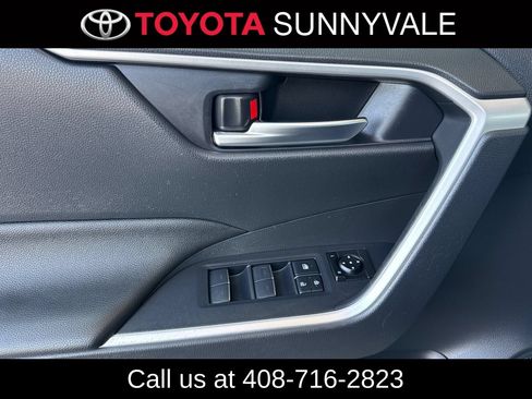 Used 2025 Toyota RAV4 XLE w/ Convenience Package AWD/4WD image 15