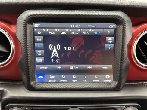 Used 2022 Jeep Wrangler Unlimited Rubicon w/ Xtreme Recon 35" Tire Package image 16