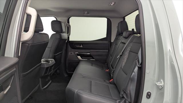 Used 2024 Toyota Tundra Limited AWD/4WD image 17