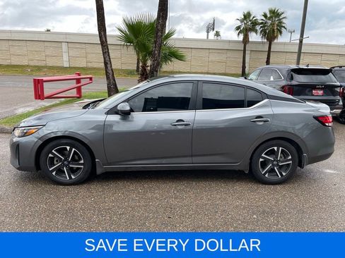 Used 2024 Nissan Sentra SV FWD image 3