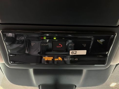 Used 2026 Toyota RAV4 LE AWD/4WD image 19
