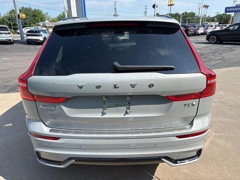 Certified 2025 Volvo XC60 T8 Plus w/ Protection Package Premier AWD/4WD image 7