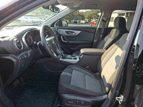 Used 2024 Chevrolet Blazer LT w/ Convenience Package FWD image 13