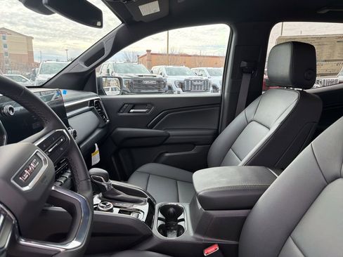 New 2025 GMC Canyon Elevation w/ Convenience Package image 20
