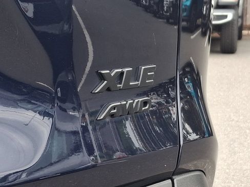 Used 2020 Toyota RAV4 XLE w/ Convenience Package AWD/4WD image 33