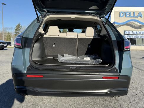 Certified 2026 Honda HR-V LX image 10