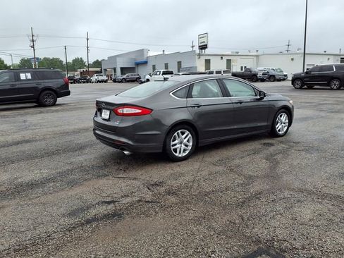 Used 2016 Ford Fusion SE w/ Equipment Group 202A FWD image 20