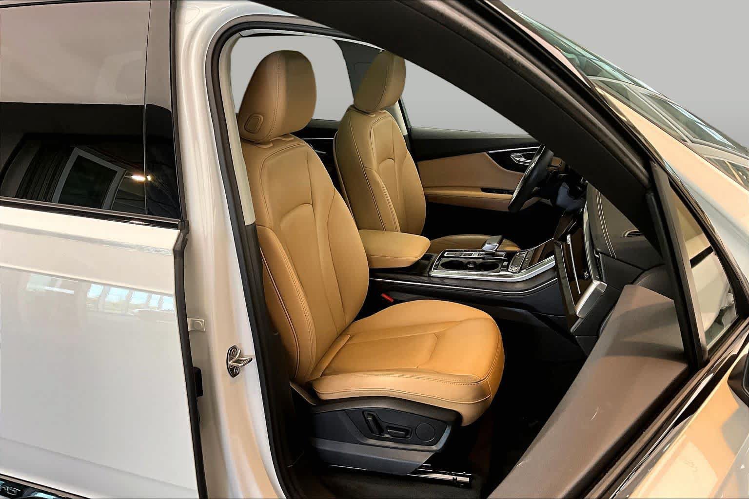 Used 2024 Audi Q7 2.0T Premium Plus AWD/4WD image 8