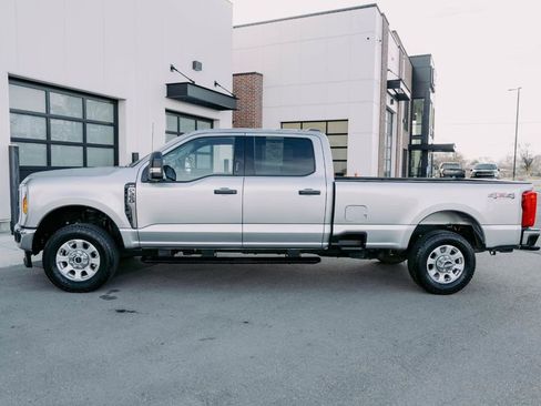 Used 2024 Ford F350 XLT image 10