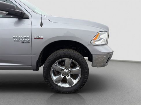 Used 2019 RAM 1500 Big Horn image 23