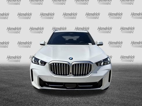 New 2026 BMW X5 sDrive40i w/ Premium Package RWD image 3