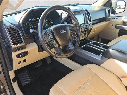 Used 2018 Ford F150 XLT w/ Equipment Group 302A Luxury image 10