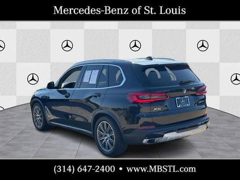Used 2019 BMW X5 xDrive40i w/ Premium Package 2 AWD/4WD image 4