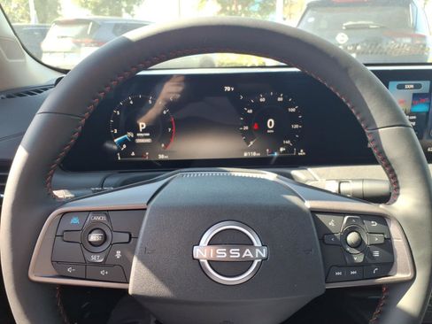 New 2026 Nissan Sentra SR w/ SR Premium Package image 11