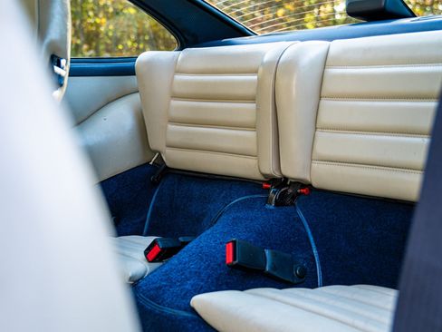 Used 1987 Porsche 911 Carrera RWD image 14