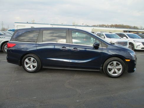 Used 2018 Honda Odyssey EX-L image 3