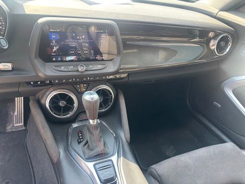Used 2022 Chevrolet Camaro ZL1 RWD image 16