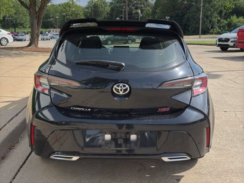 Used 2021 Toyota Corolla XSE FWD image 7