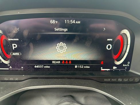 Used 2021 Nissan Rogue Platinum AWD/4WD image 9