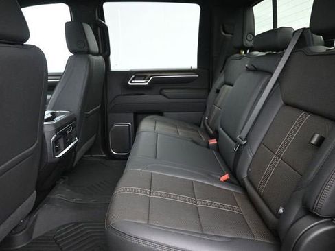 New 2026 Chevrolet Silverado 2500 High Country w/ High Country Premium Package AWD/4WD image 18