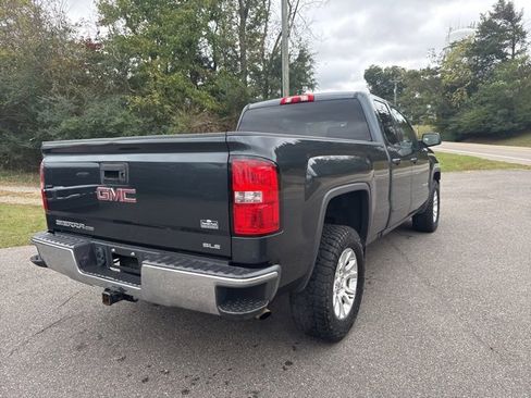 Used 2019 GMC Sierra 1500 SLE w/ SLE Value Package image 4