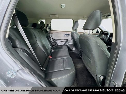 Certified 2023 Nissan Rogue S image 24