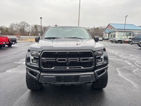 Used 2019 Ford F150 Raptor w/ Equipment Group 801A Mid image 14