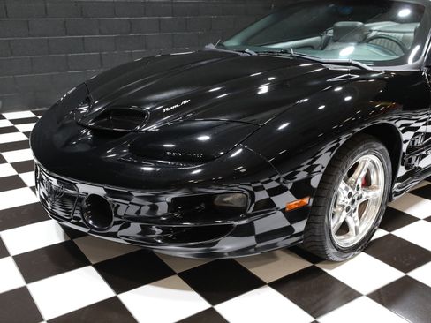 Used 1999 Pontiac Firebird Trans Am RWD image 14