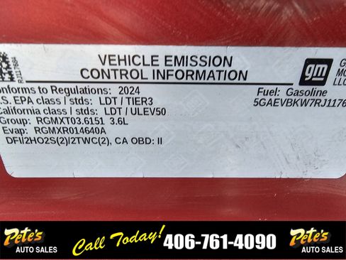 Used 2024 Buick Enclave Premium image 25