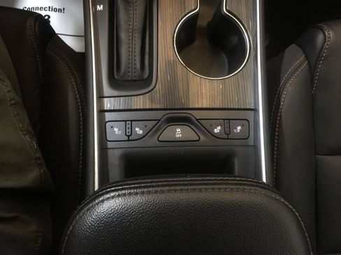 Used 2019 Chevrolet Impala LT w/ LT Leather Package FWD image 15