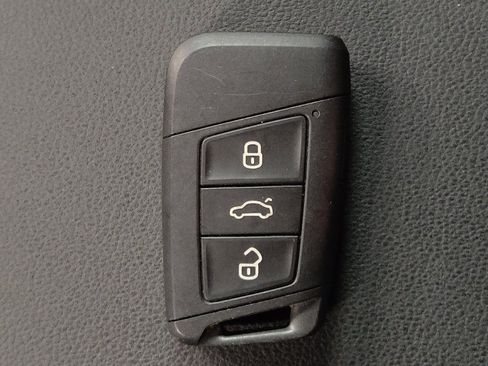 Used 2024 Volkswagen Taos S FWD image 32