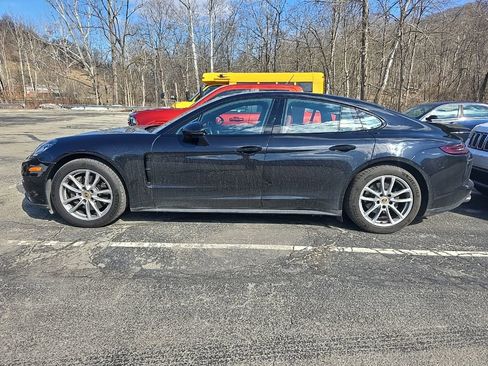 Used 2018 Porsche Panamera 4S image 6