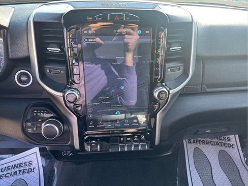 Used 2024 RAM 2500 Big Horn w/ Night Edition image 15