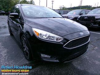 Used 2016 Ford Focus SE w/ SE Sport Package FWD video 1