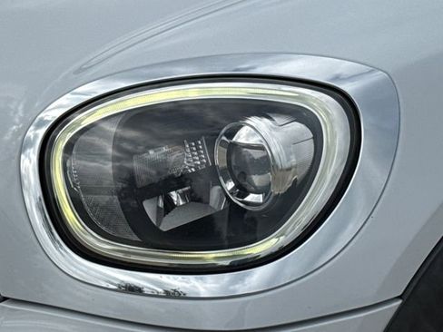 Used 2018 MINI Cooper Countryman S FWD image 4