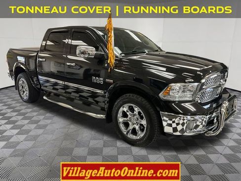 Used 2015 RAM 1500 Laramie w/ Convenience Group AWD/4WD image 5