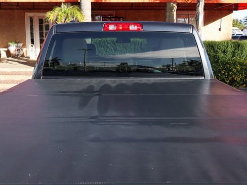 Used 2018 RAM 1500 Express image 9