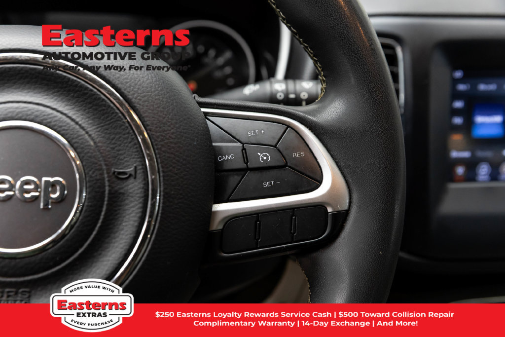 Used 2021 Jeep Compass Latitude AWD/4WD image 17