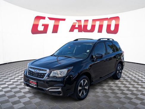 Used 2017 Subaru Forester 2.5i Premium w/ All-Weather Package AWD/4WD image 2