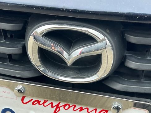 Used 2018 MAZDA MAZDA3 Touring image 13