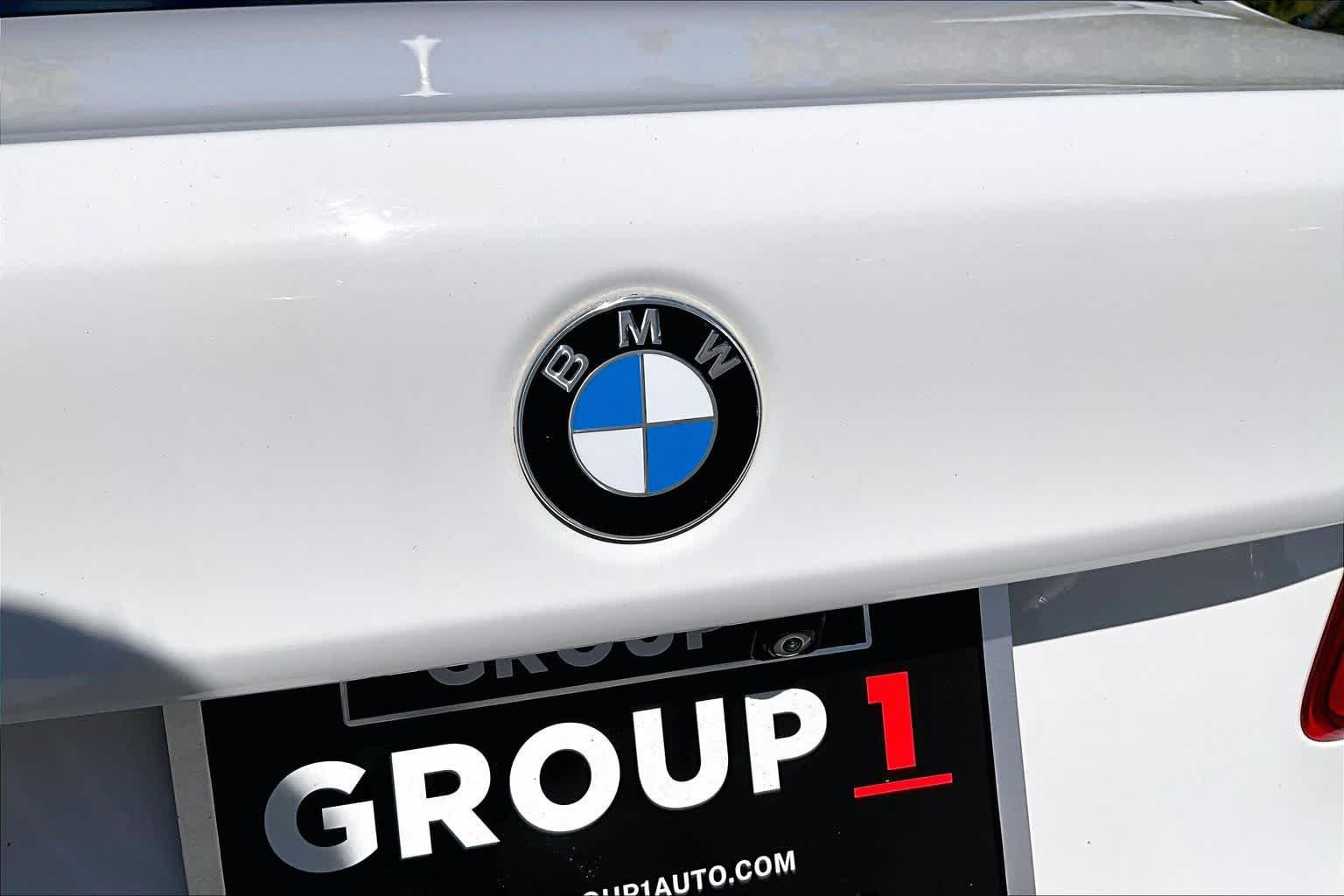 Used 2019 BMW 540i w/ M Sport Package RWD image 9