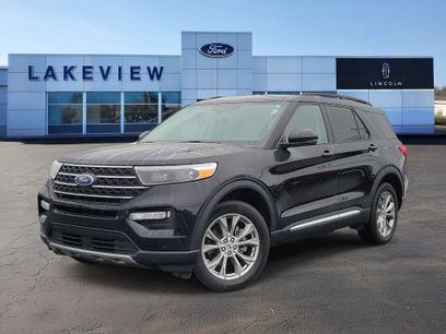Certified 2024 Ford Explorer XLT w/ Equipment Group 202A