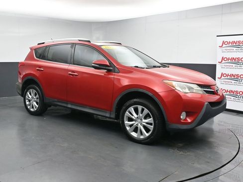 Used 2015 Toyota RAV4 Limited image 2
