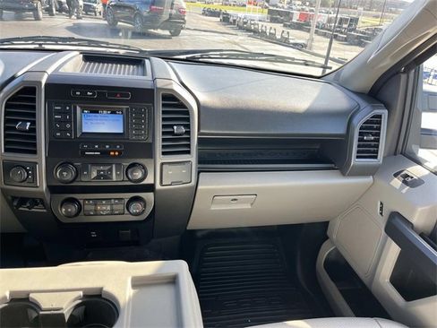 Used 2022 Ford F350 XL w/ Power Equipment Group image 15
