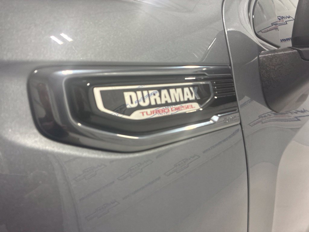 Used 2021 GMC Sierra 1500 AT4 w/ AT4 Preferred Package AWD/4WD image 13