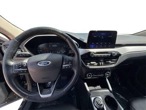 Used 2020 Ford Escape SEL FWD image 30